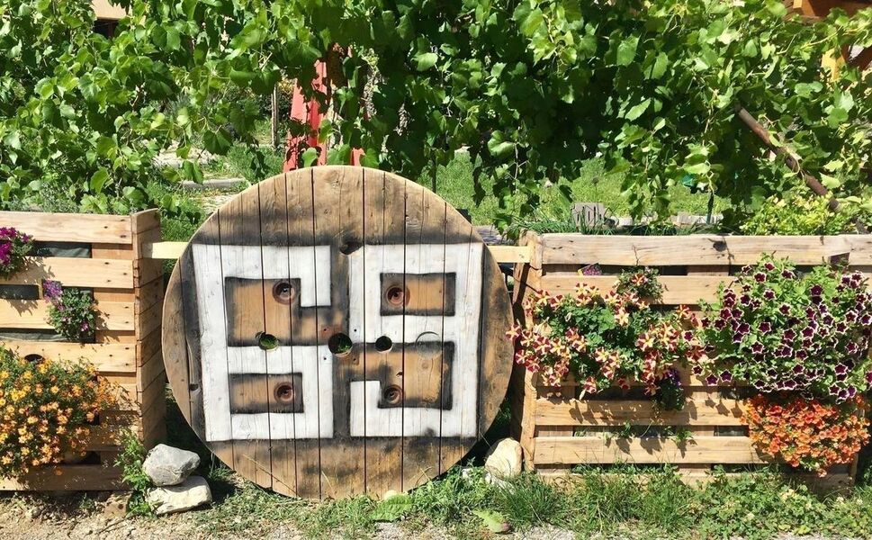 Décoration extérieure en bois au Saix